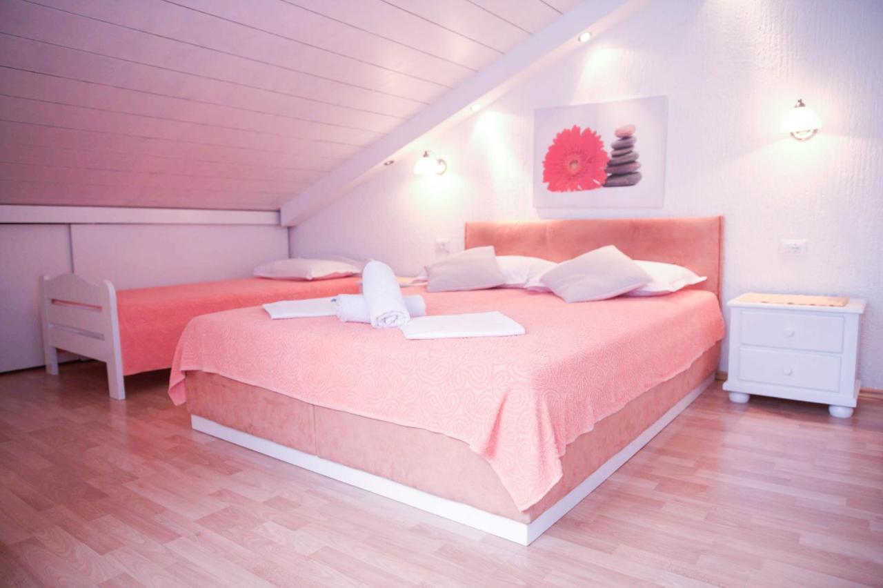 House Bilic Apartman Baška Voda Kültér fotó
