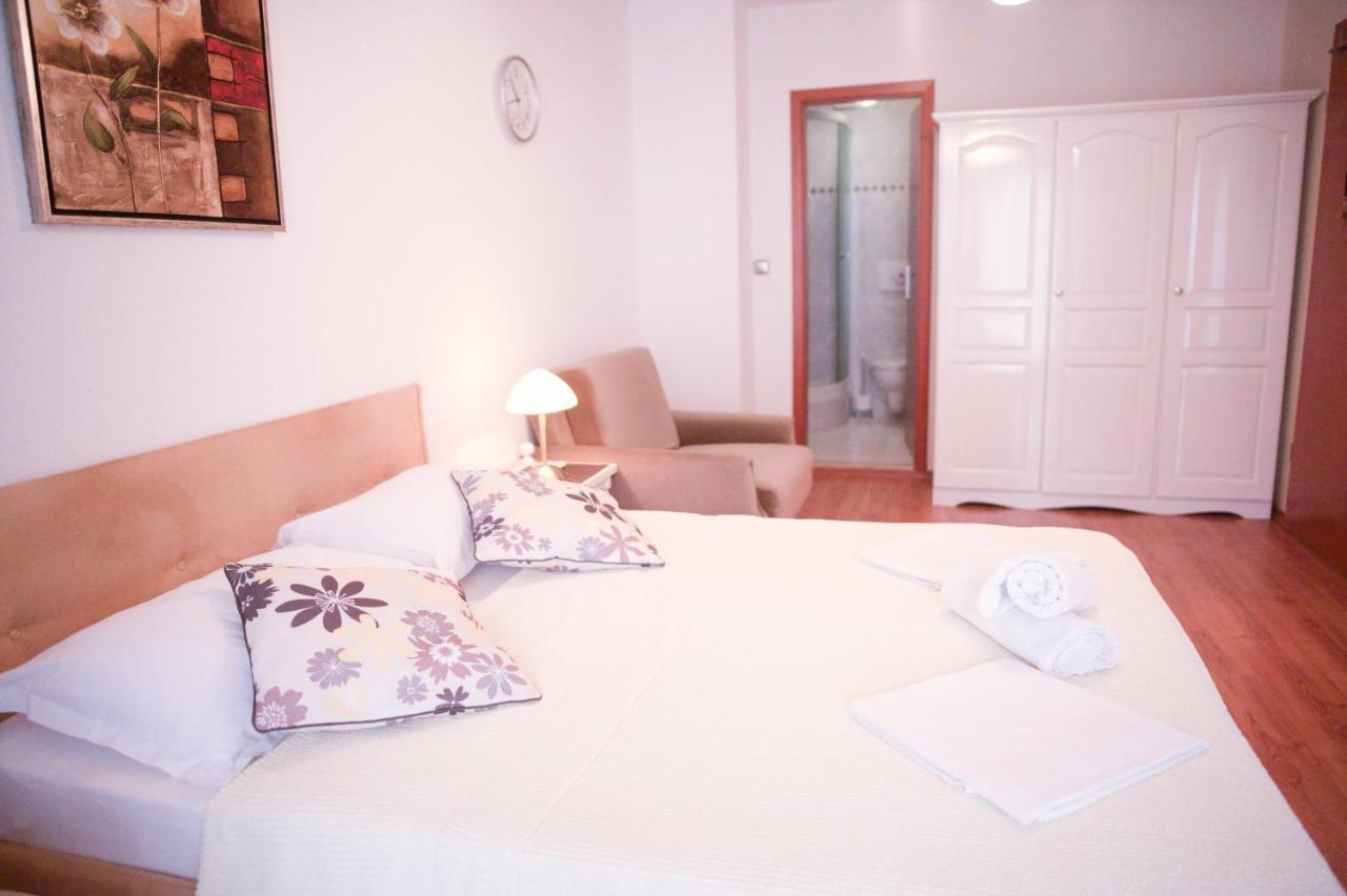 House Bilic Apartman Baška Voda Kültér fotó