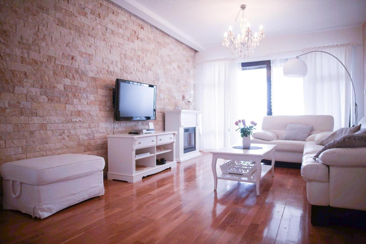 House Bilic Apartman Baška Voda Kültér fotó