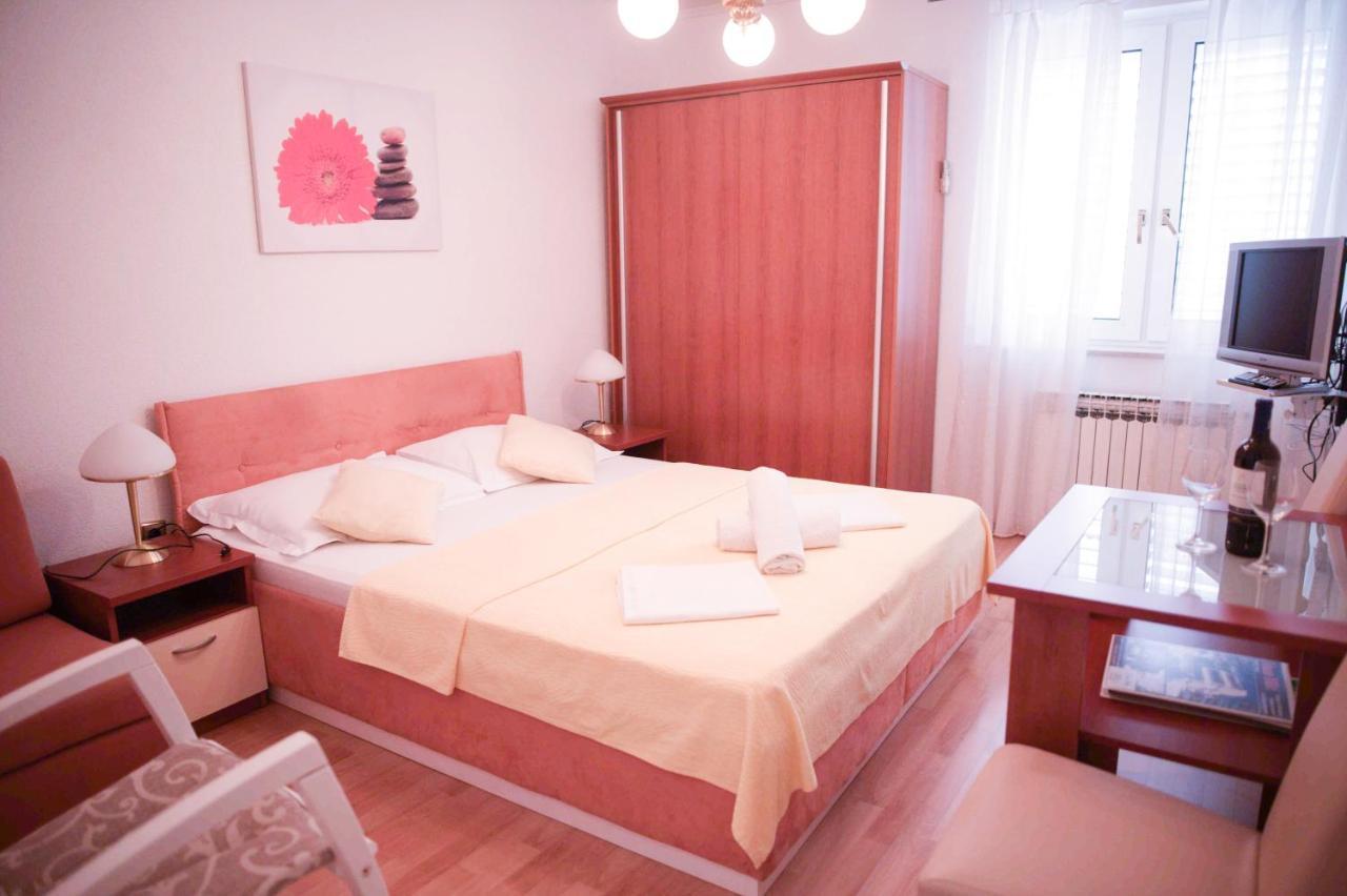 House Bilic Apartman Baška Voda Kültér fotó